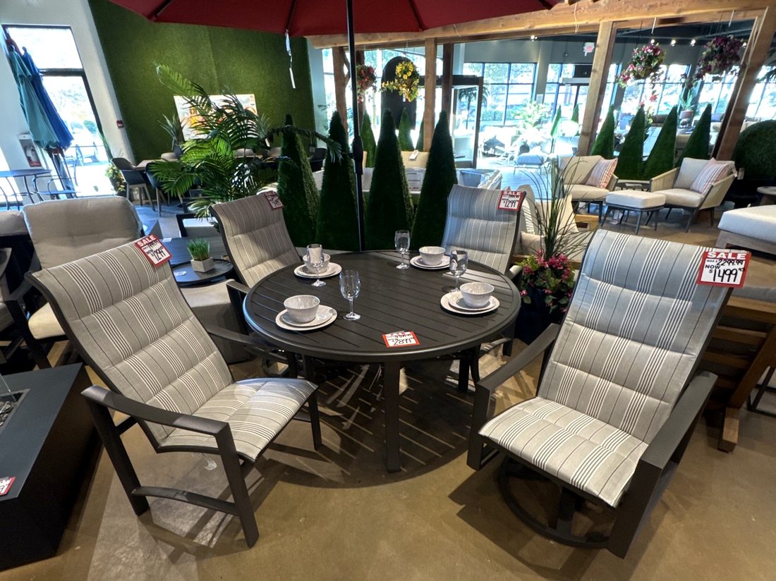 Kenzo Dining set